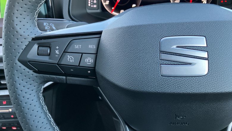 SEAT Arona 1.0 TSI 115 FR Sport 5dr DSG Petrol Hatchback